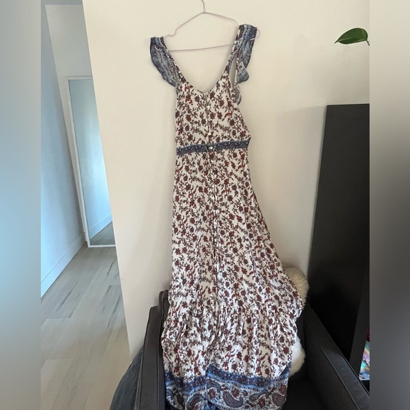 Gorgeous ultra long rayon low back maxi. - Picture 2 of 5